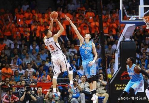 体现了他对 体现了他对